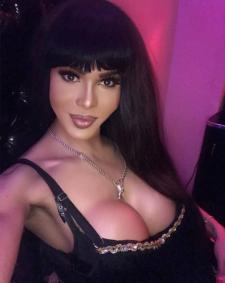 News-Vorschaubild von Shemale Vanessa XXL Dominant in Berlin 