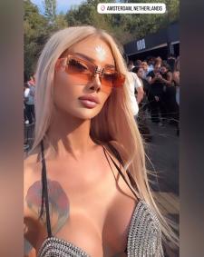 Vorschaubild von TS Transe Barbie Naz Shemale in Berlin bei Transgirls.de