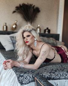 Navigationsbild von TS Transe Barbie Shemale TS Trans